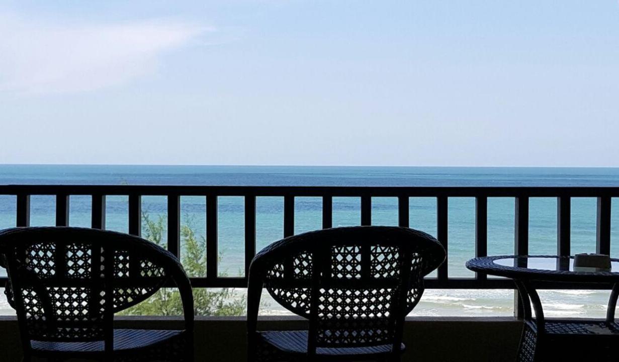 Samsuria Beach Resort&Residence Cherating Exterior foto