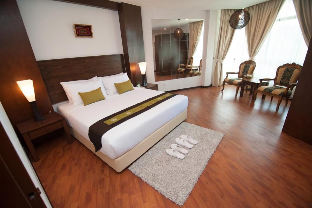 Samsuria Beach Resort&Residence Cherating Exterior foto