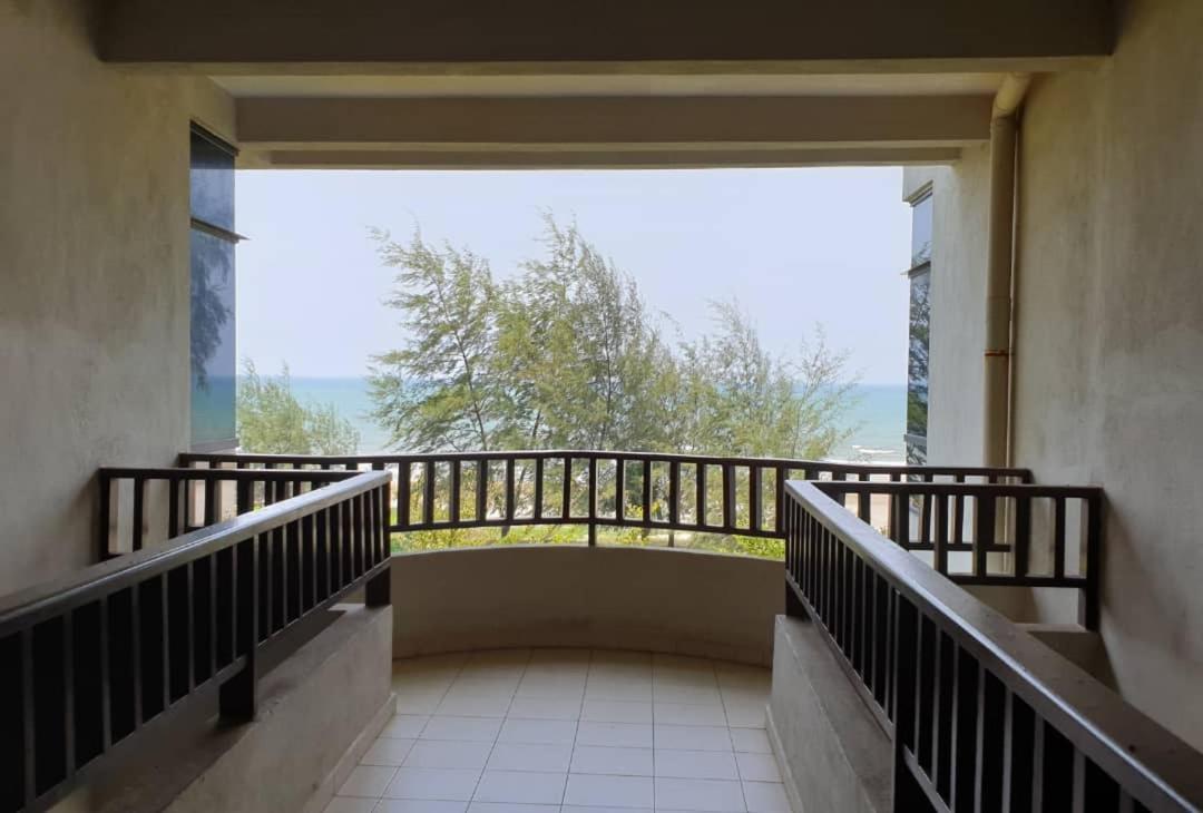 Samsuria Beach Resort&Residence Cherating Exterior foto